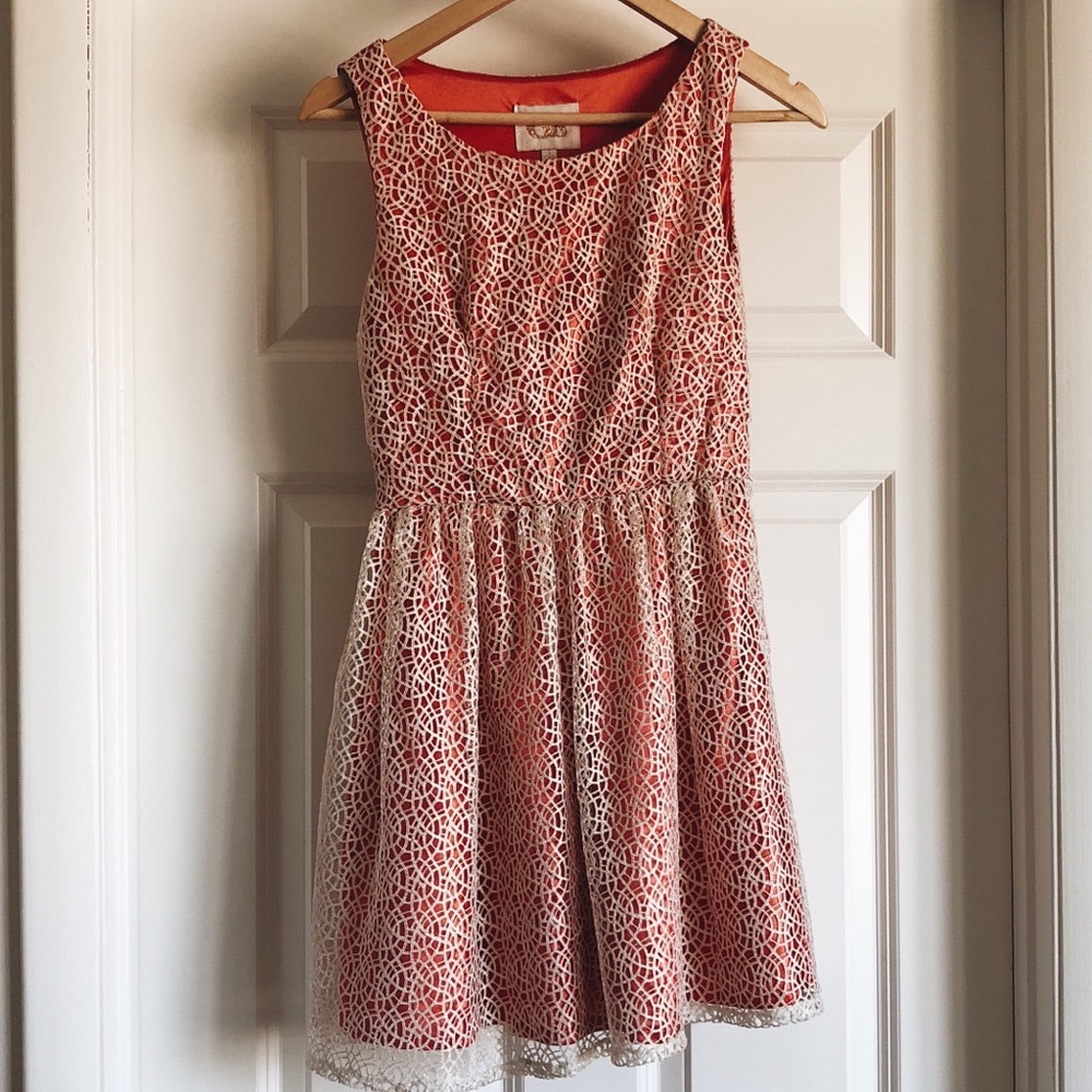 Semi-Formal Gianni Bini dress
